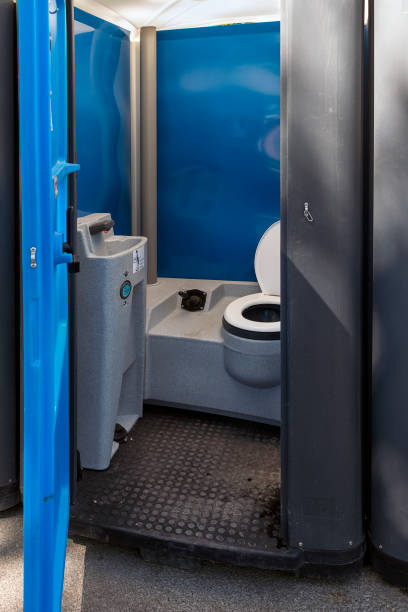 Best Sanitation services for porta potties  in Cutchogue, NY